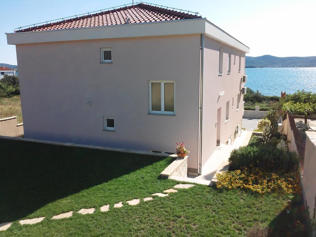 Apartments Cirjak สเวติ เปตาร์ ภายนอก รูปภาพ